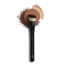 NYX Can't Stop Won't Stop Foundation Brush