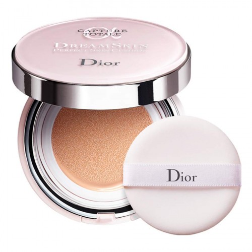 comprar Christian Dior Capture Totale Dreamskin Moist & Perfect Cushion com bom preço em Portugal